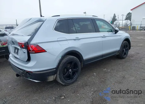 2019 Volkswagen Tiguan 2.0T Se/2.0T Sel/2.0T Sel R-Line/2.0T Sel R-Line Black z USA, uszkodzony, nr VIN 3VV2B7AX7KM066456